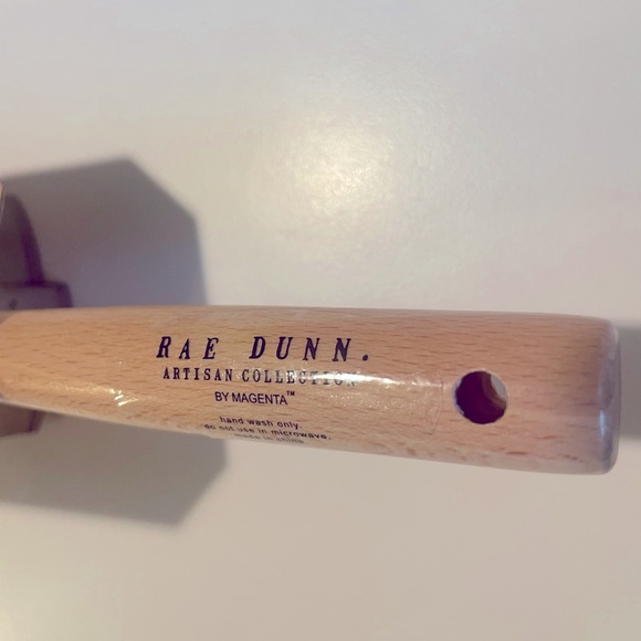 Rae Dunn Christmas Spatula and Cookie Cutter Set - Picture 4 of 4